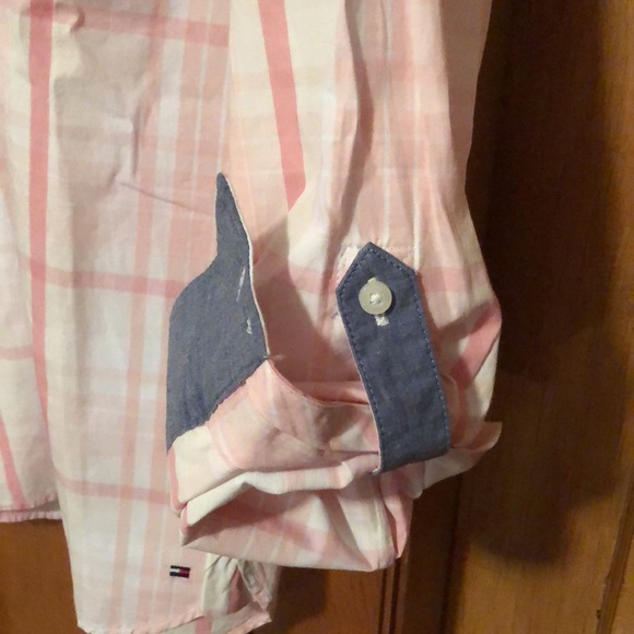 Tommy Hilfiger S/P Woman blouse bottom up. - Picture 7 of 16